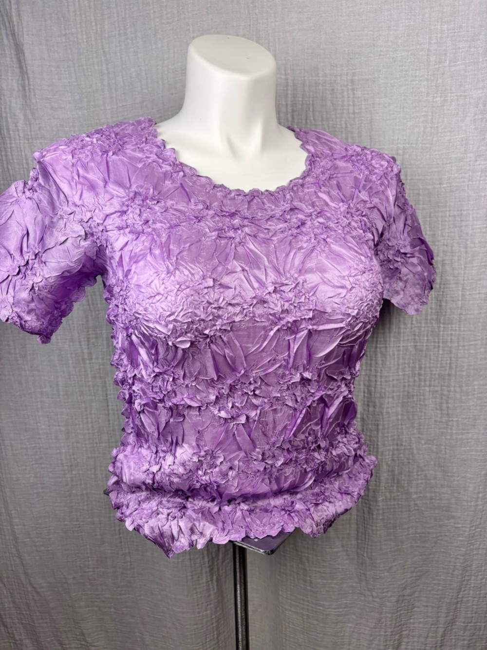 Lilac Mesh Textured Short-Sleeve Stretch Top